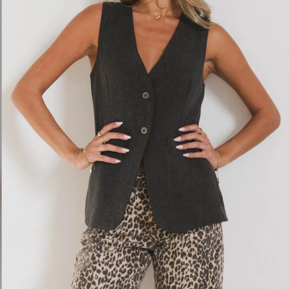 Böhme Yara Tweed Vest in Charcoal S